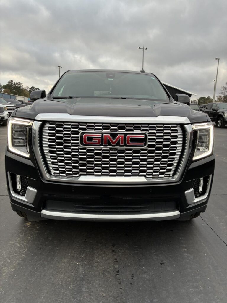GMC YUKON DENALI