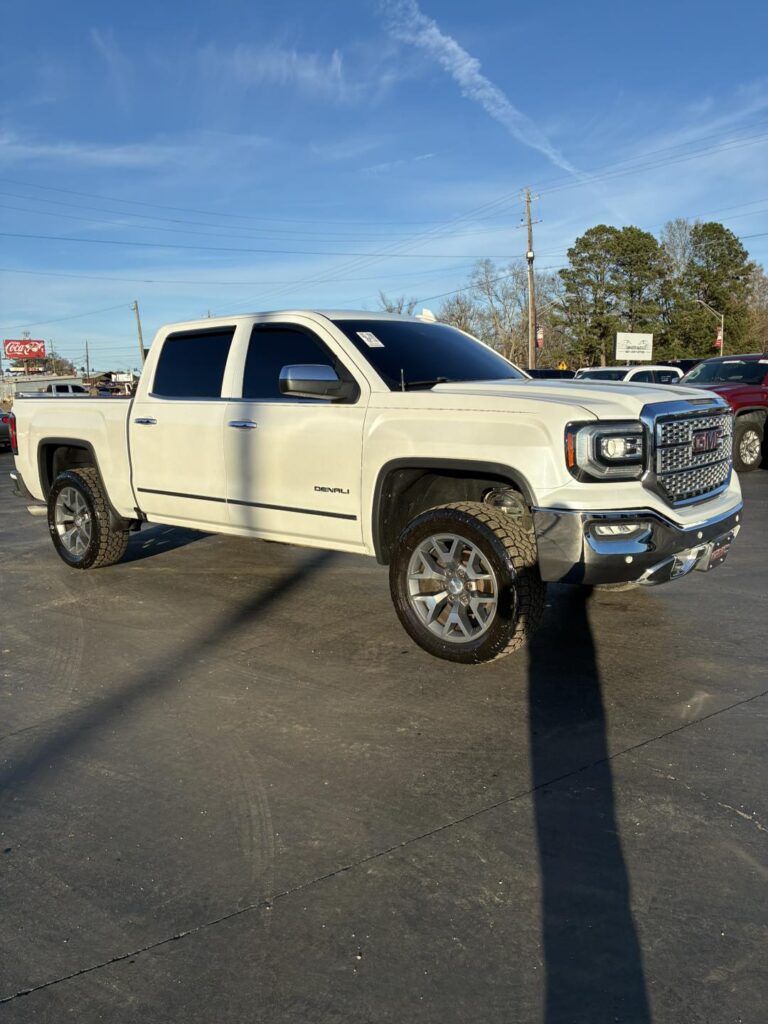 GMC SIERRA 1500 DENALI