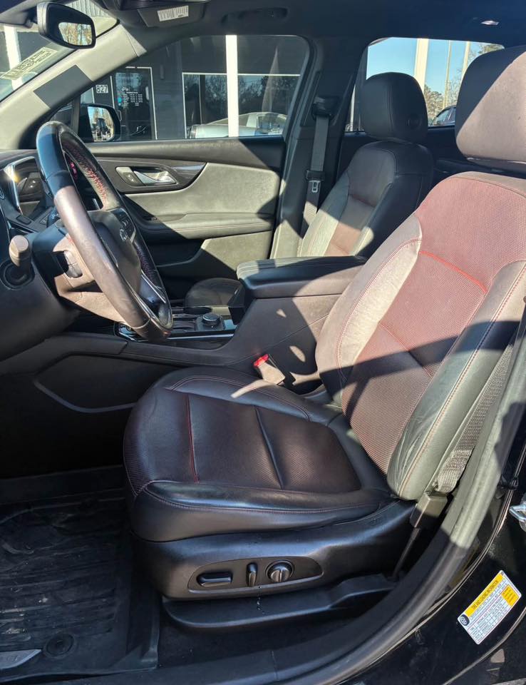 
								Chevrolet Blazer RS full									