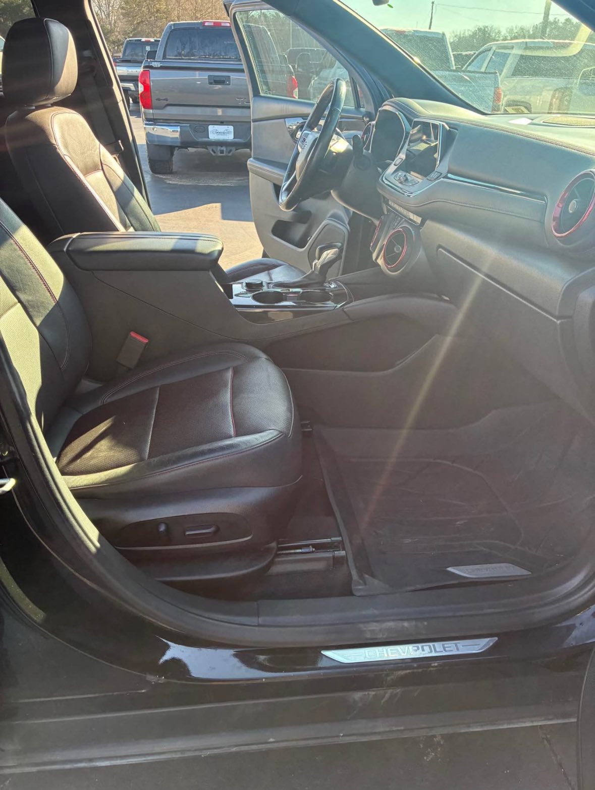 
								Chevrolet Blazer RS full									