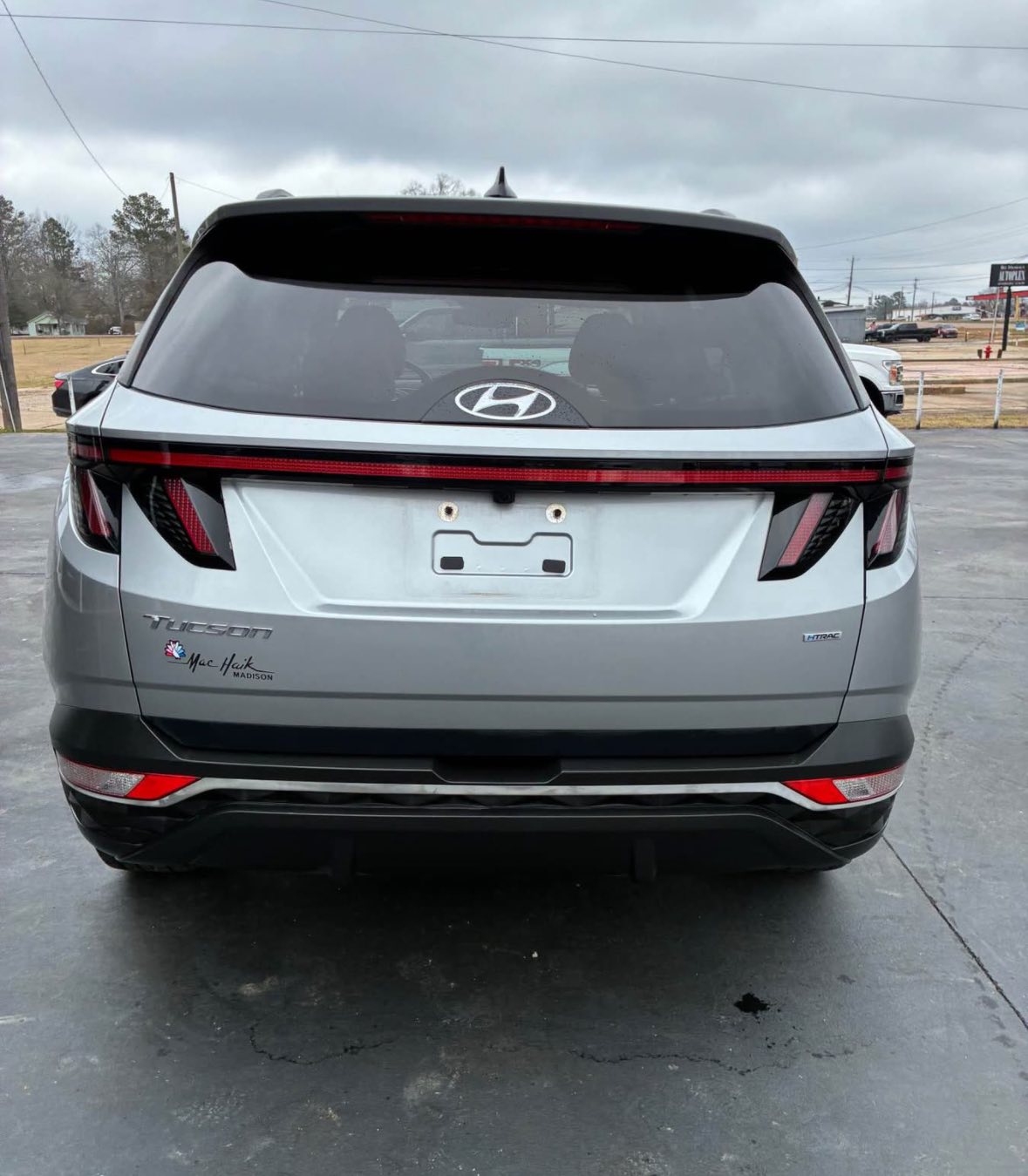 
								Hyundai Tucson SEL full									